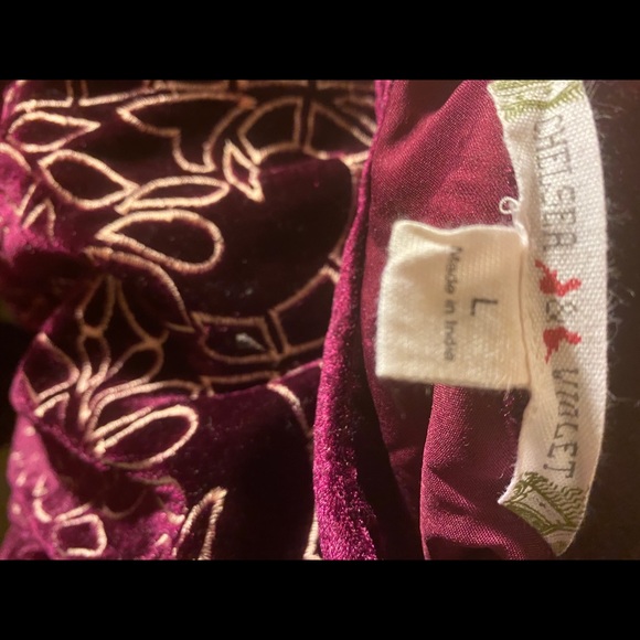 Velour mini dress - Picture 6 of 7